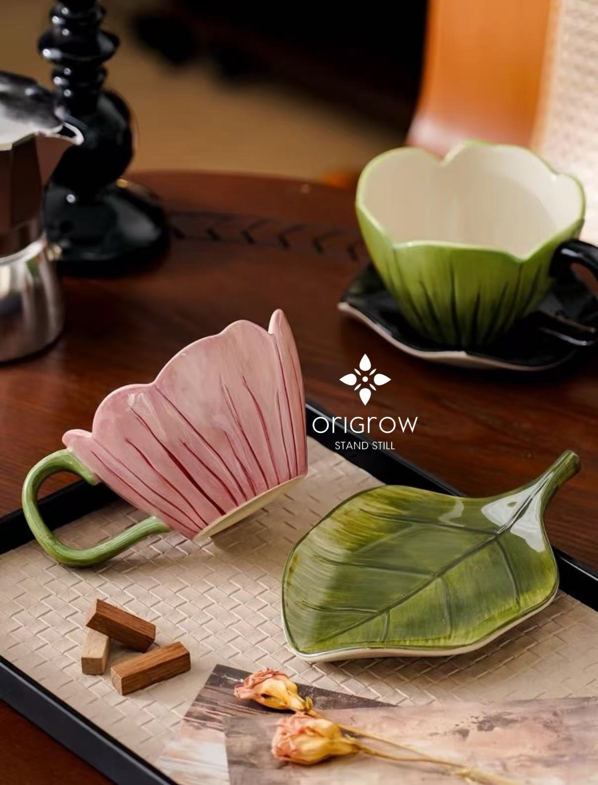 Tulip Flower Tea Cup and Saucer Set, 200ml"